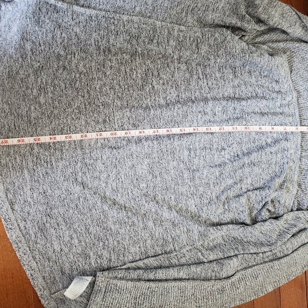 Gray cardigan - Picture 11 of 11